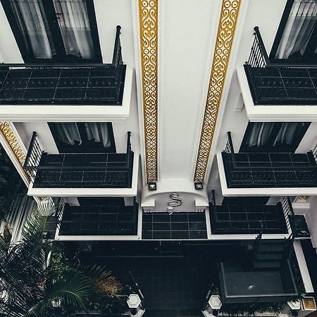เดอะ สการ์เล็ต บูทิก โฮเต็ล เว้ Hotel ภายนอก รูปภาพ